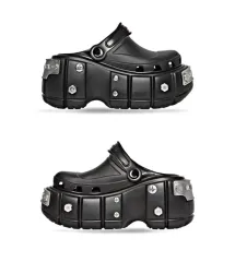 2025年最新】balenciaga crocs 42の人気アイテム - メルカリ