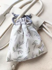 手のひらサイズのミニミニ巾着ポーチ♡薄紫小花柄