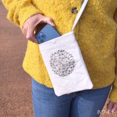 サコッシュ ホワイト 本革 スマホショルダー スマホポーチ モロッコ 本革 携帯ポーチ スマホケース