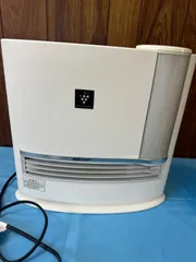SHARP マイナスイオン　加湿セラミックファンヒーター 暖房　プラズマクラスター　 シャープ　HX-J120-W 2019年製