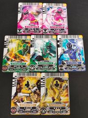 侍戦隊シンケンジャー シンケンピンク 高梨臨 シンケンイエロー 森田涼