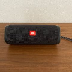 JBL FLIP5 ポータブルスピーカー bluetooth接続　usb-c充電端子　ブラック　黒 本体のみ