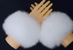 【2個組】新品限定フォックス ファー カフス アームウォーマー白防寒 毛皮ファー