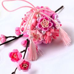 ❁小さなボールブーケ❁つまみ細工ひな祭り・初節句・和装ボール・薬玉