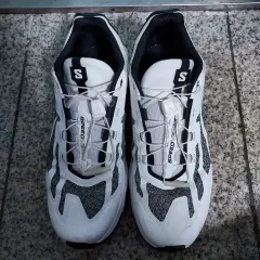 2025年最新】salomon verseの人気アイテム - メルカリ