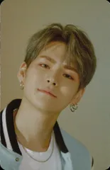 TREASURE WHITE ver. YOSHI 2)THE FIRST STEP:CHAPTER TWO A