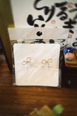 A03ピアス イヤリング
