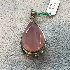 ペンダントトップ ローズクォーツ 天然石 シルバー925 エレガント 紅石英 手作り ティアドロップ ペアシェイプ クラシック エレガント レディース ハンドメイド 手作り アンティーク調 一点もの ピンク