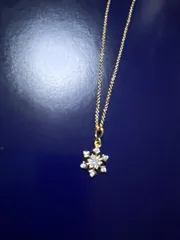 【寒い季節に】　雪の結晶　ネックレスのみ