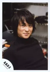 【中古】生写真(ジャニーズ) A.B.C-Z/戸塚祥太/衣装黒・体右向き・反り・口閉じ/公式生写真
