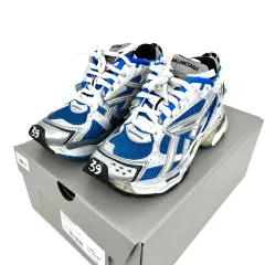 2025年最新】runner balenciagaの人気アイテム - メルカリ