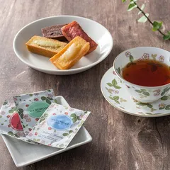 フィナンシェ＆ウェッジウッド ワイルドストロベリーティーバッグアソート ９個入