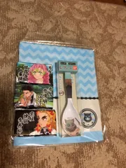 【ハロウィン記念】鬼滅の刃UNIQLOコラボTシャツ伊之助グッズセット