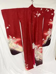 美品　【仕立上がり】　振袖　成人式　卒業式　晴れ着　赤　花柄　L　３