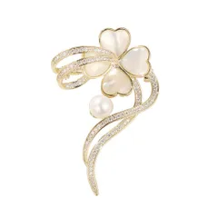 【特価商品】ジルコン真珠四つ葉花ブローチ素敵なリボン天然貝殻花コサージュ結婚式卒業式入学式面接お祝いお祭り用 お誕生日記念日ホワイトデー母の日クリスマスなど女性への贈り物 ギフトケース付き