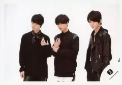 【中古】生写真(ジャニーズ) HiHi Jets/高橋優斗・井上瑞稀・作間龍斗/横型/「ジャニーズ銀座2018」グッズ撮影オフショット/公式生写真