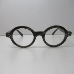 R405　URM　ウルム　U2　HSS　メガネ　眼鏡　鯖江　鯖江市　MADEINJAPAN　日本製　ホーンササ　中古　オシャレメガネ　オシャレ　即購入OK　男女兼用　ユニセックス　メンズ　レディース