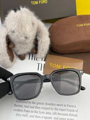 トムフォード TOM FORD TF4876 ブラック サングラス トムフォード TOM FORD TF4876 ブラック サングラス