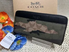 新品　未使用　coach コーチ　長財布　グリーン　プレゼント　メンズ