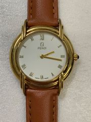 R7-1067 中古品フェンディ 300J