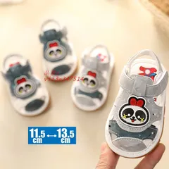 笛付きサンダル ベビーサンダル 音が鳴る キッズ 夏靴 男の子 11 12 子供 ファースト可愛い 赤ちゃん 保育園 付け替えの笛1ペアおまけ ベビー おしゃれ  vii3w347514