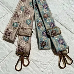 インド刺繍リボン　ショルダーストラップ　ショルダーベルト　スマホストラップ　ハンドメイド　＊No.14