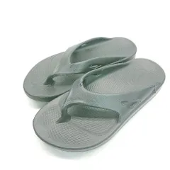 ◇ OOFOS ウーフォス 柔らかい素材 夏向け アウトドア カジュアル サンダル 表記なし ブラック レディース E 【1309040012080】