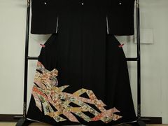 平和屋1■豪華黒留袖　宝尽くし熨斗飛鶴文　金彩　逸品　CAAH6548ch