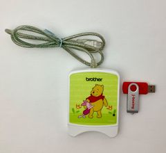 ブラザー　カードリーダー　くまのプーさん　刺しゅうデータ90種類付き