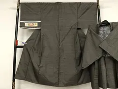 平和屋着物●男性　本場大島紬　アンサンブル　格子　多なべ織物謹製　証紙付き　正絹　逸品　AAAX0382np