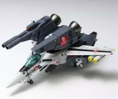 【中古】プラモデル 1/100 VF-1S ストライクバルキリー ファイター 一条輝機  「超時空要塞マクロス 愛・おぼえていますか」 [MC-064]
