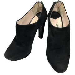希少✨ミュウミュウ レザー ショートブーツ スタッズ 23.5cm相当 miumiuブーツ