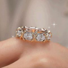【高品質】 ✨カメリア花✨モアサナイト　ダイヤモンドD0.24ct 高品質】 ✨カメリア花✨モアサナイト ダイヤモンドD0.24ct