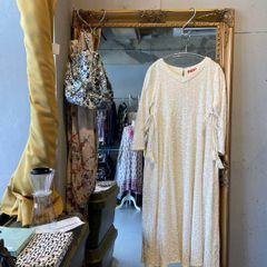 Item thumbnail for item 80874f8a-95d1-494f-8ffb-892f9d0d7d16