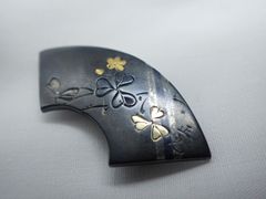 アンティーク　金工　金銀象嵌　帯留　正光刻　二分紐用　彫金　三つ葉　トンボ印のサムネイル