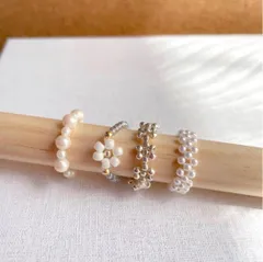 ちいさなお花♡ビーズリング4点セット（くすみブルー、シルバーメタル）