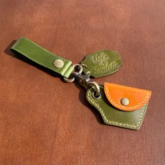 Valo Amuletti ティーカップモチーフ コインケース ピックケース  エアタグケース（Air Tag）ベルトループキーホルダー付き