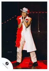 【中古】生写真(ジャニーズ) Kis-My-Ft2/北山宏光/ライブフォト・全身・衣装白・帽子・両手マイク・背景黒/公式生写真