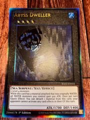 遊戯王 深淵に潜む者 英語版　ＥＵ版 レリーフ