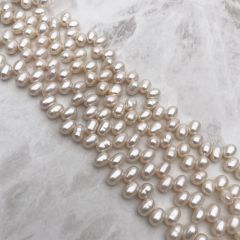 淡水パール 真珠 ライス クレオ穴 4mm 5mm 7mm 小粒 雫 ドロップ ホワイト系 半連19cm ハンドメイド 素材 パーツ ビーズ tp0003