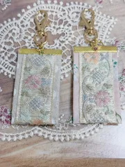 インド刺繍リボン×指輪パーツキーホルダー