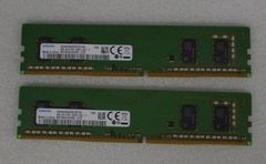 SAMSUNGメモリー 4GB　 PC4-2666V 　中古品×2枚　　　（553-1）