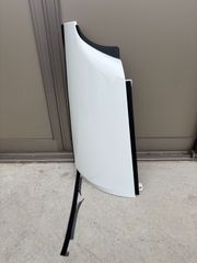 三菱ふそう　24年式スーパーグレート　右コーナーパネル（中古）