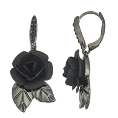 【送料無料】 ヴェラウォン レディース ピアス・イヤリング アクセサリー Simply Vera Vera Wang Black Rose Drop Earrings Jet Tone