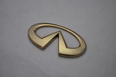 d280) 日産 インフィニティ リアエンブレム 1個 メッキ - メルカリ