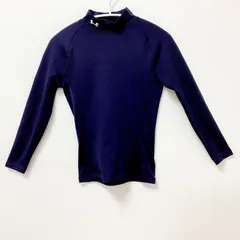 古着　美品　UNDER ARMOUR　アンダーアーマー　長袖Tシャツ　キッズ　150サイズ　タートルネック　ドライ　ネイビー　紺色