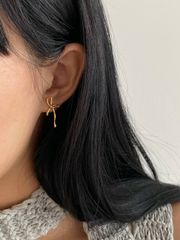 オールシルバー925製 韓国製 高品質 送料無料 リボンピアス