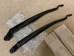 美品　STi純正パーツ レヴォーグ(VM) STi用フロントバンパーカナード 美品 STi純正パーツ レヴォーグ(VM) STi用フロントバンパーカナード