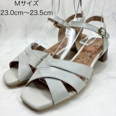 【新品 訳あり】イング　アンクルストラップサンダル　Ｍサイズ　アイボリー