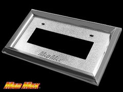 MADMAX メッキナンバー枠 20mm角 小中型車用